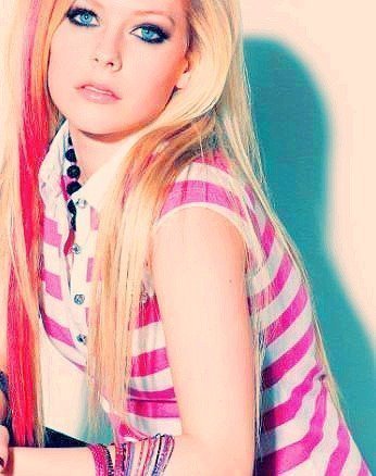 Avril Lavigne O2 Clique na imagem para ampliar